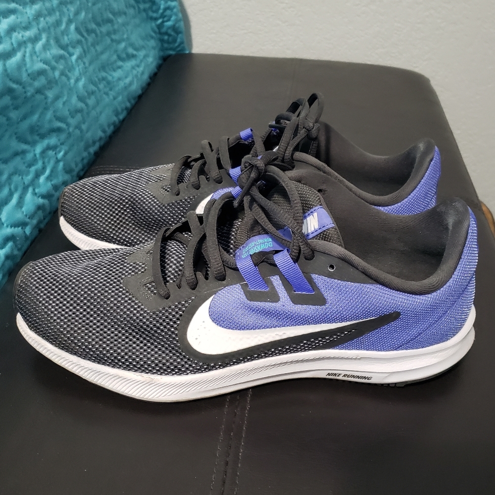 Nike size 8.5 running shoes